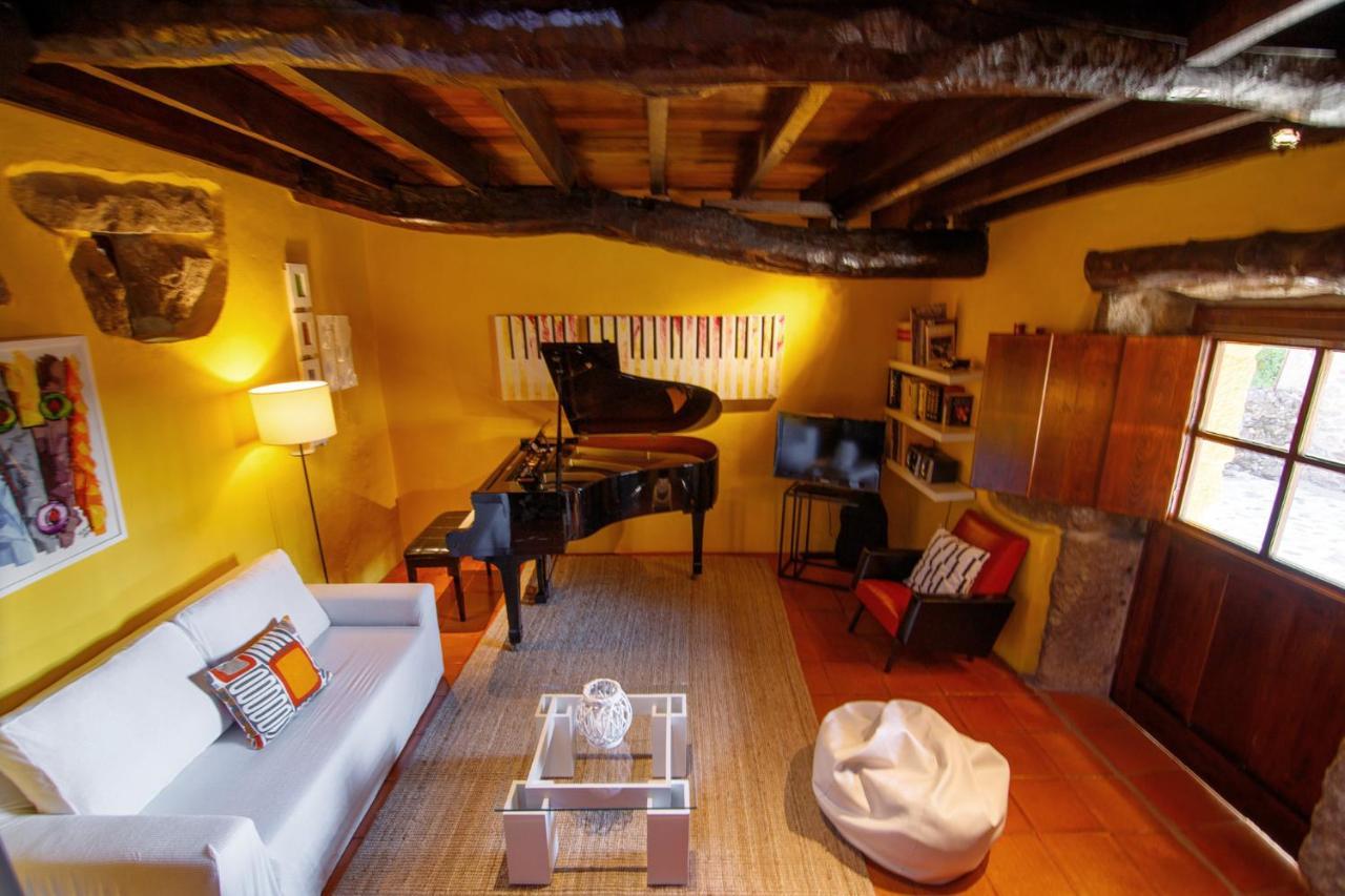 Maison d'hôtes Casa Do Piano à Longos Extérieur photo